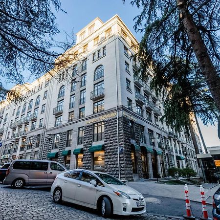 Luxury Apartment In The City Centre Tbilisi Exteriör bild