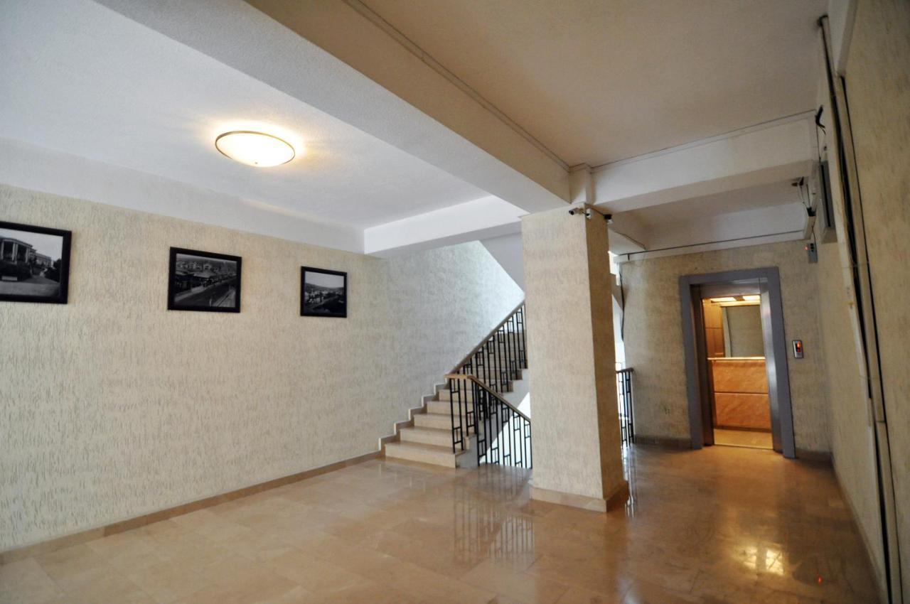 Luxury Apartment In The City Centre Tbilisi Exteriör bild