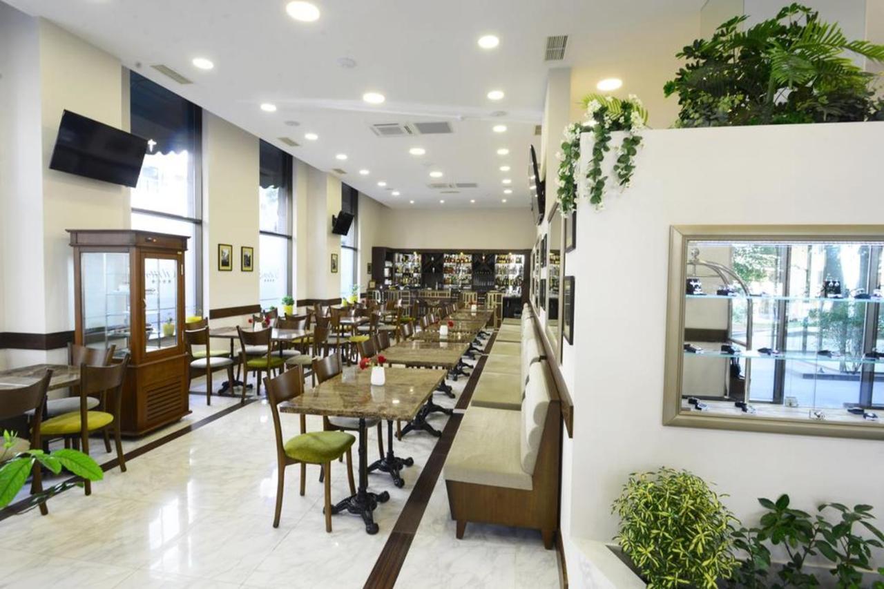 Luxury Apartment In The City Centre Tbilisi Exteriör bild